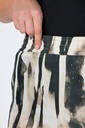 850036100_8