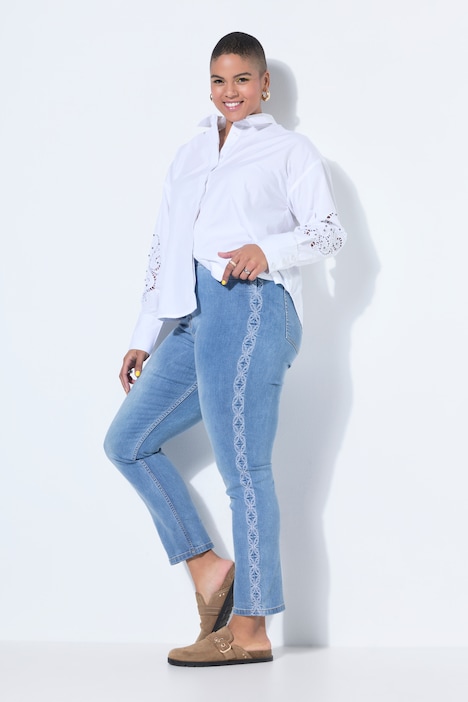 838129 - Jean Mom